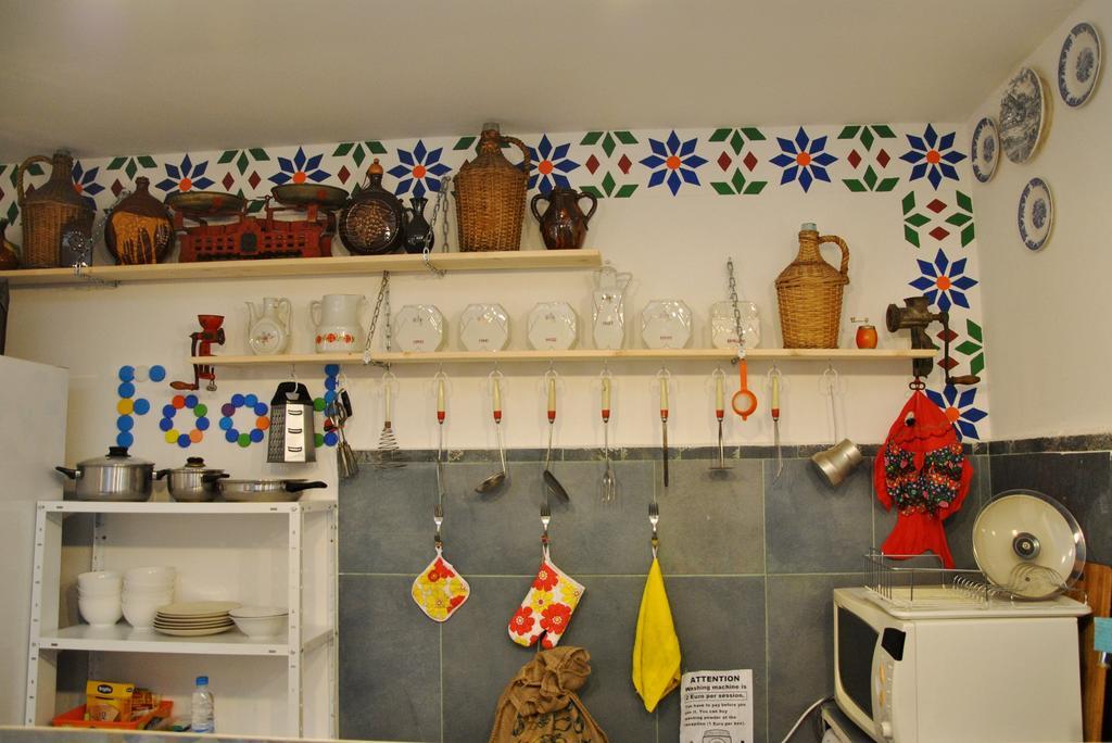 10 Coins Hostel & Tours Sofia Esterno foto
