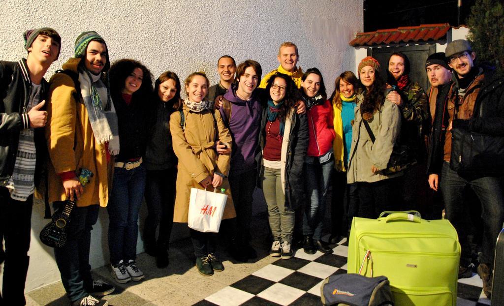 10 Coins Hostel & Tours Sofia Esterno foto